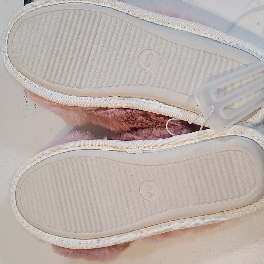 NWT Stars Above Women's Faux Fur Slippers Pink White Sz 5/6, 7/8, 9/10, … - Picture 7 of 8